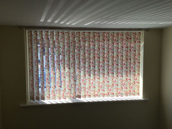 vertical blinds70 vertical blinds70